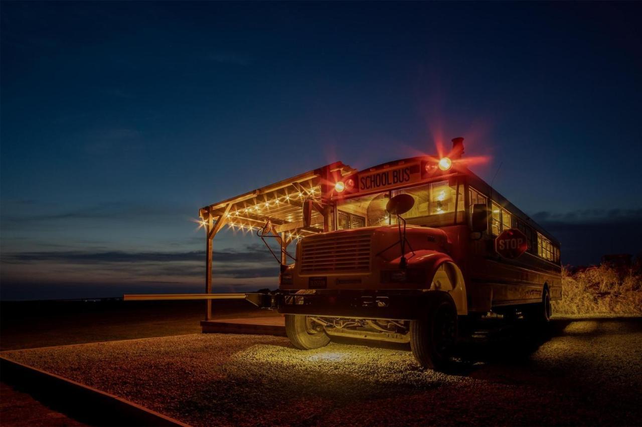 American School Bus - 1 Bedroom - Blossom Farm - Tiers Cross Johnston Екстериор снимка